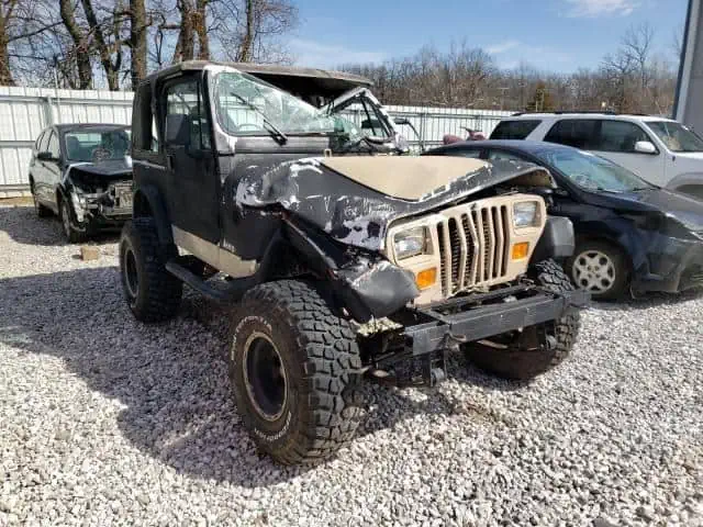 تبديل بطارية جيب الكويت خدمة 24 ساعة Jeep battery replacement Kuwait